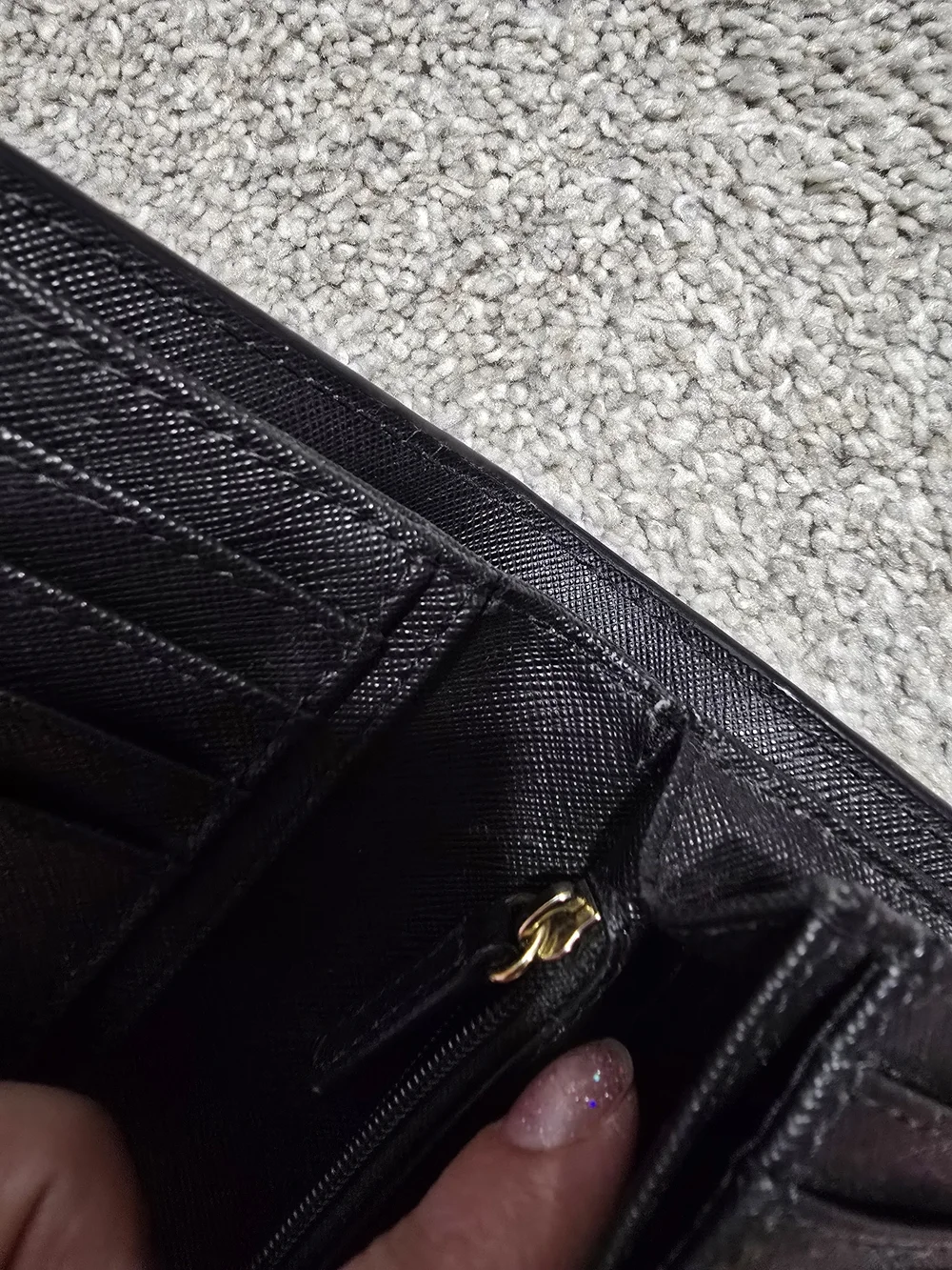 Michael Kors Jet Set Bifold Black Pebbled Leather Wallet with Gold Plate